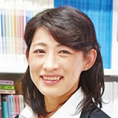 堀田 美保氏