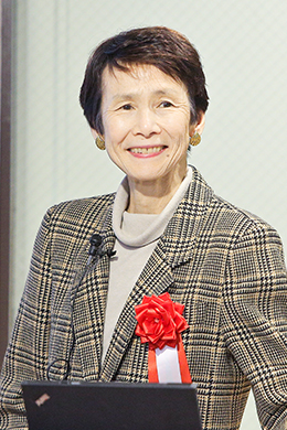 一橋大学名誉教授　石倉 洋子氏