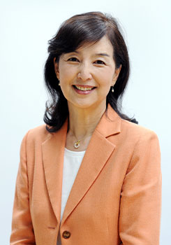 宮城まり子氏