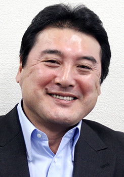 須古 勝志氏
