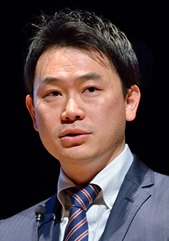 鈴村 賢治氏