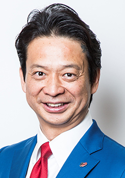 髙橋 恭介氏