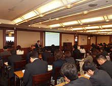 若鍋 孝司氏/講演 photo