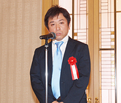 山崎 秀人氏