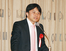 栗田 芳和氏 photo
