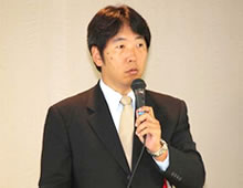 栗田 卓也氏