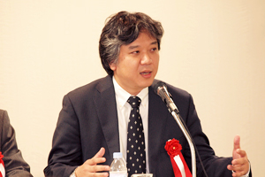 井関 隆明氏/講演 photo