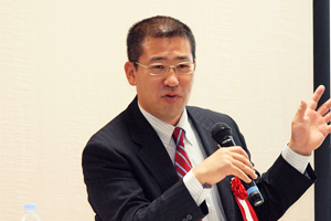 古森 剛氏 photo