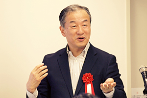藤岡氏/講演 photo