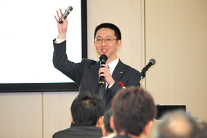 越膳哲哉氏 講演photo