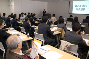 八畑政良氏 講演photo