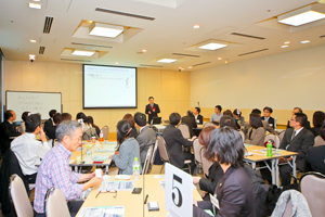 田鍋安弘氏/講演 photo