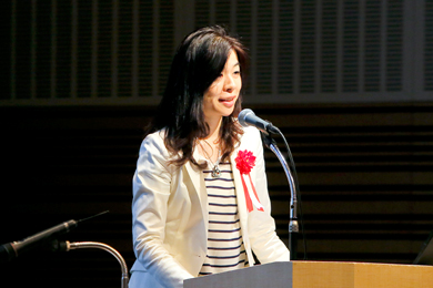 油谷百百子氏photo