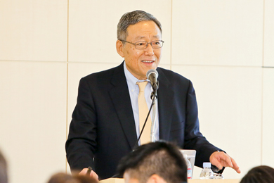 高間邦男氏 photo