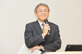 鐘ケ江嘉彦氏 Photo