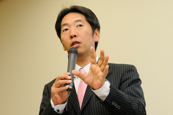 栗田卓也氏 Photo