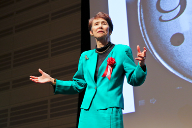 石倉洋子氏 Photo
