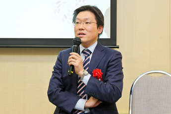大屋智浩氏 photo