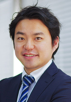 佐藤 優介氏