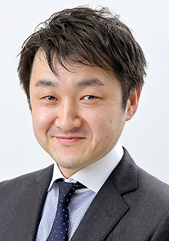 藤原 覚也氏