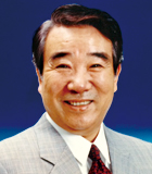 八代英太氏 photo