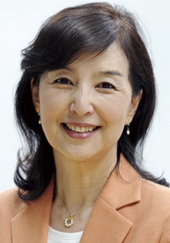 宮城  まり子氏