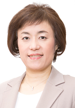 臼田 美樹氏