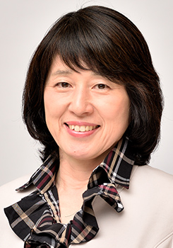 武石 恵美子氏