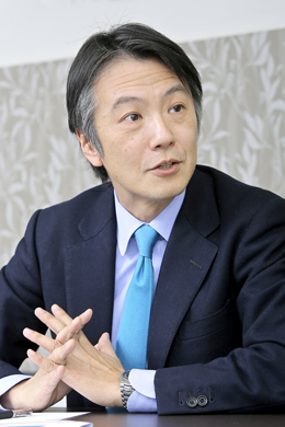 IMD 北東アジア代表 高津尚志さん 対談の様子